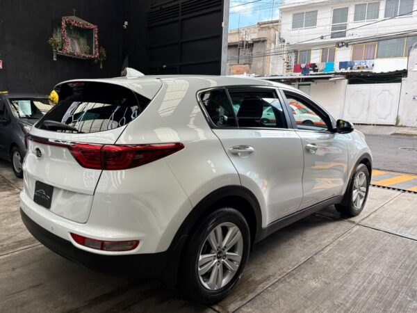 KIA SPORTAGE EX 2018: imagen 5